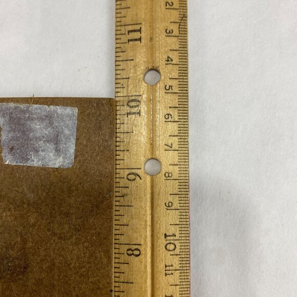 Vintage 70s K Smith Girl Squeezing Cat Wall Decor - Picture 7 of 8